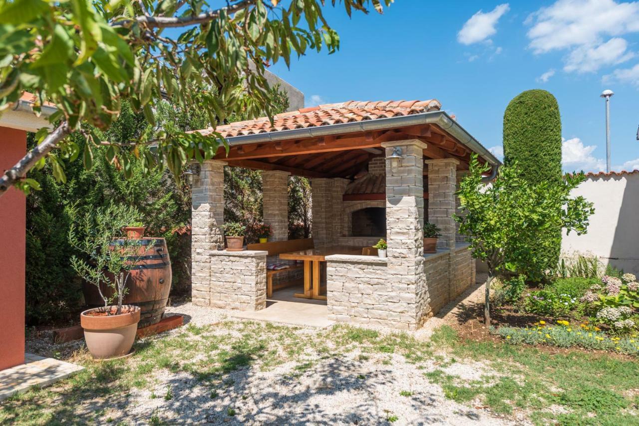 Holiday House Lavanda Vrsi Exterior photo